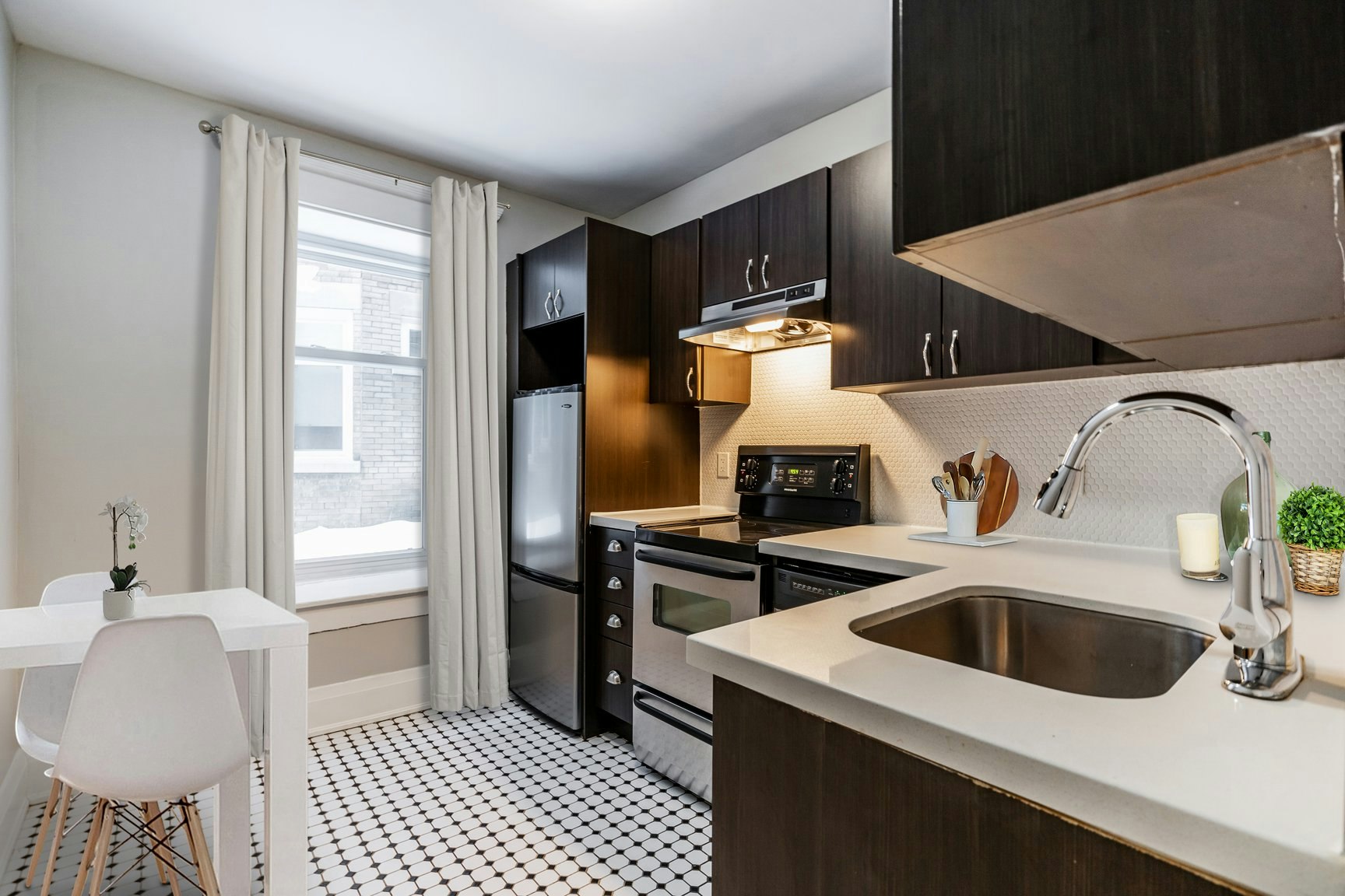 A004-32 Maitland Street, Toronto, ON, M4Y 1C5 - 2