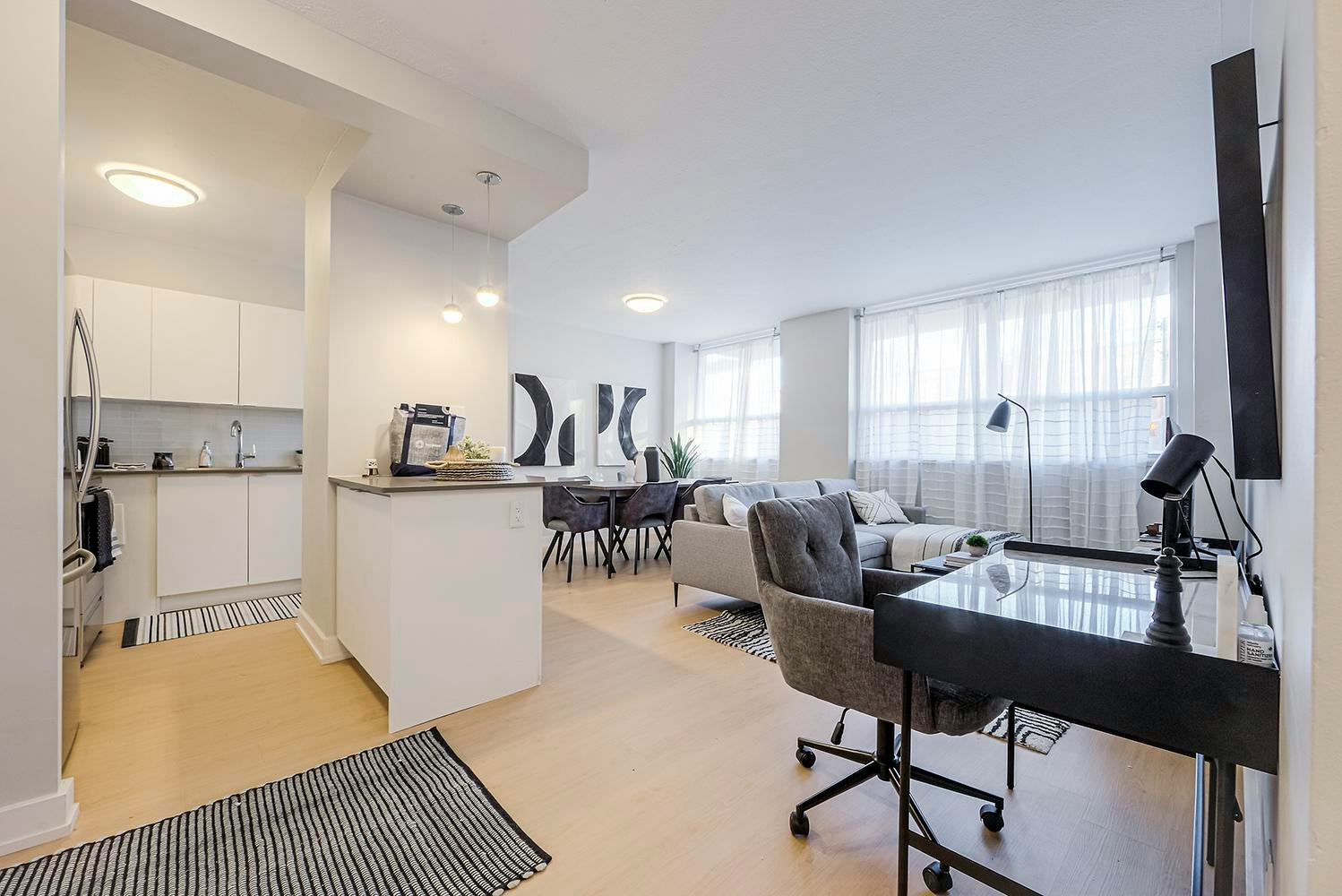 200 Dufferin Street, Toronto, ON, M6K 1Z4 - 5
