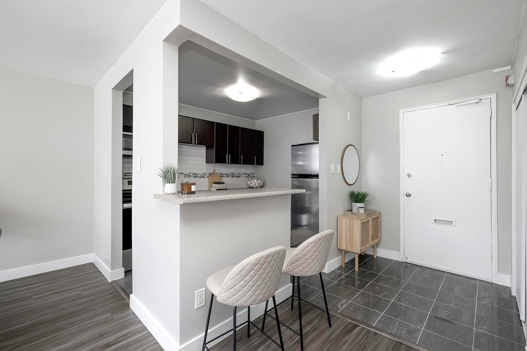 137 University Avenue West, Waterloo, ON, N2L 3E6 - 4