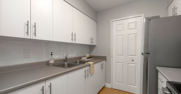 80 Mooregate Crescent, Kitchener, ON, N2M 5G6 - 3