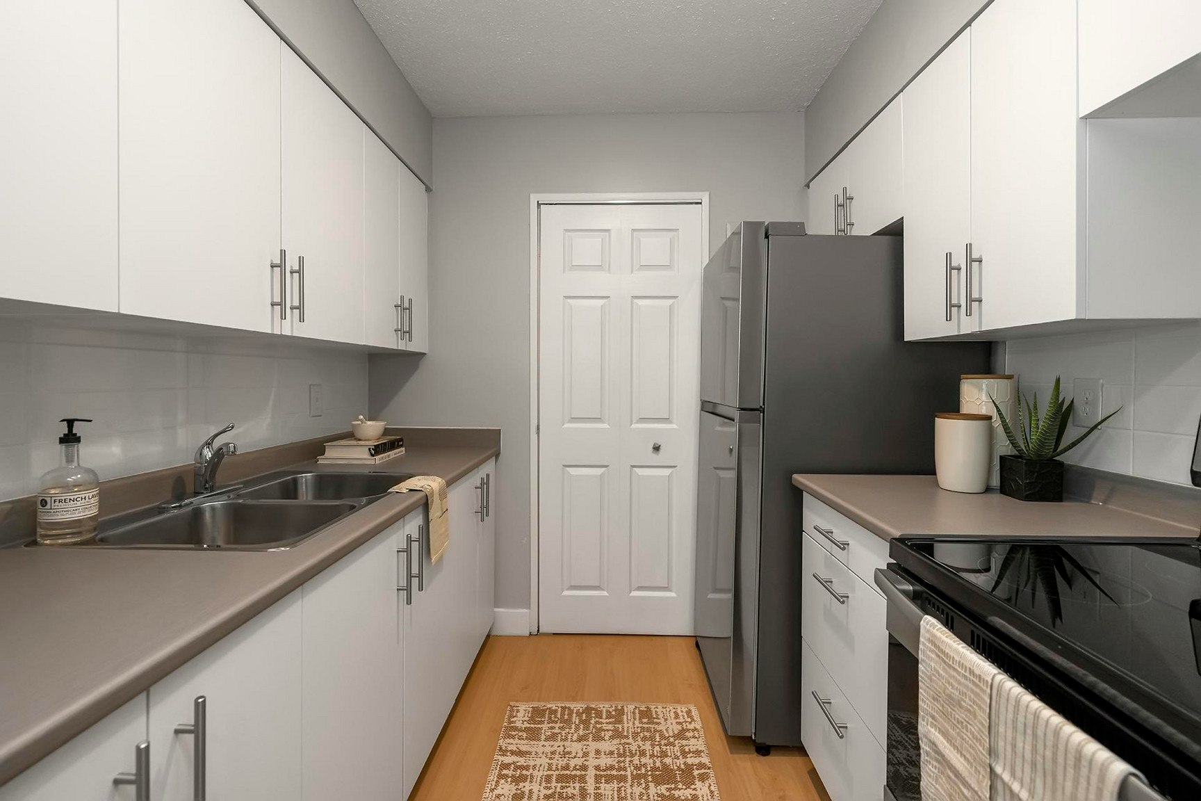 80 Mooregate Crescent, Kitchener, ON, N2M 5G6 - 2