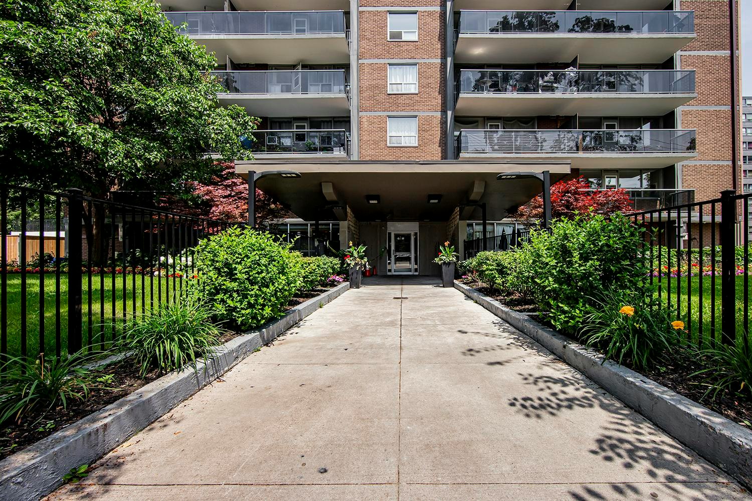 80 Gowan Avenue, Toronto, ON, M4K 2E1 - 11