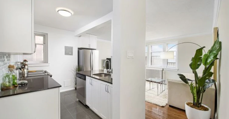 1531 Bathurst Street, Toronto, ON, M5P 3H5 - 3