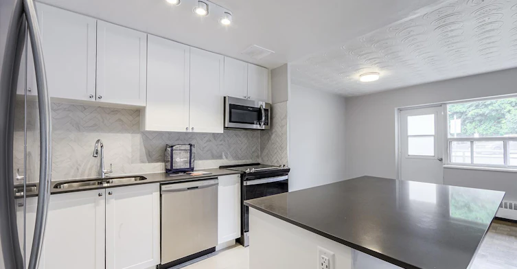 74 Curlew Drive, Toronto, ON, M3A 2R3