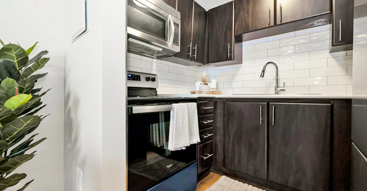 49 Vanier Drive, Kitchener, ON, N2C 2P6 - 2