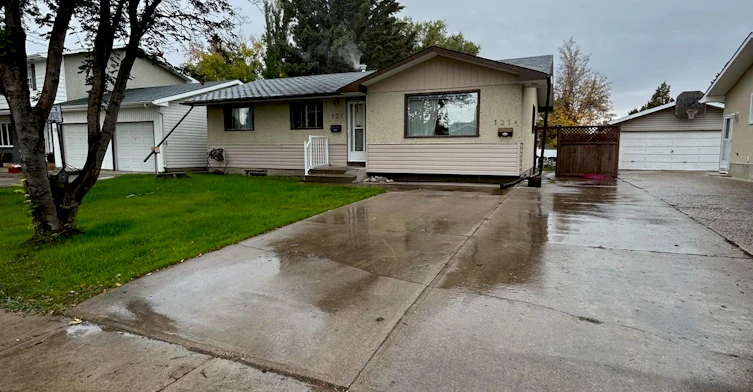131 Deborah Crescent, Saskatoon, SK, S7J 2W9 - 3