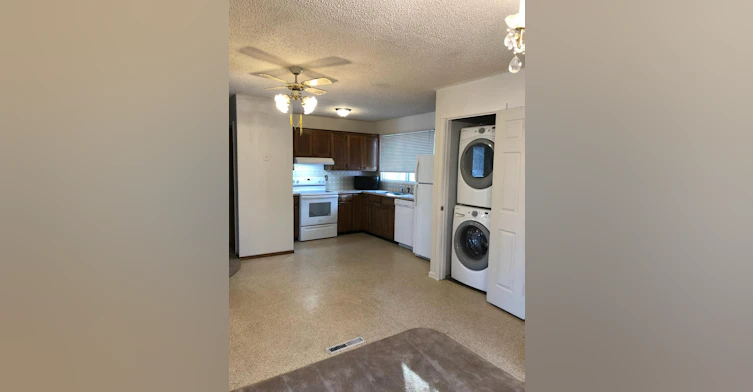 131 Deborah Crescent, Saskatoon, SK, S7J 2W9 - 4