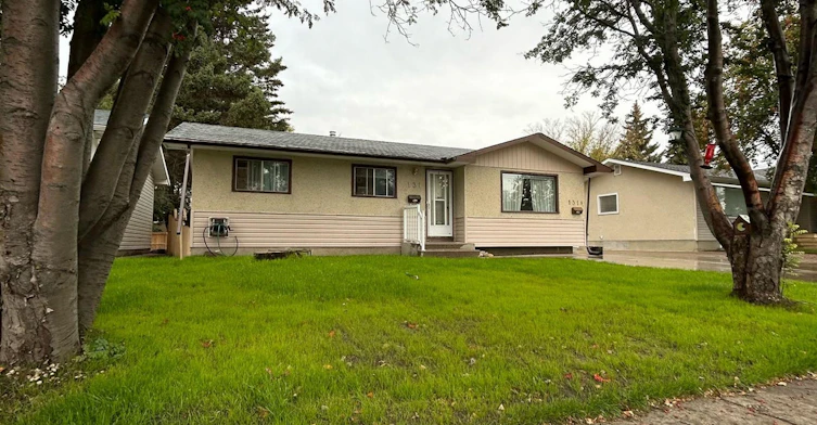 131 Deborah Crescent, Saskatoon, SK, S7J 2W9