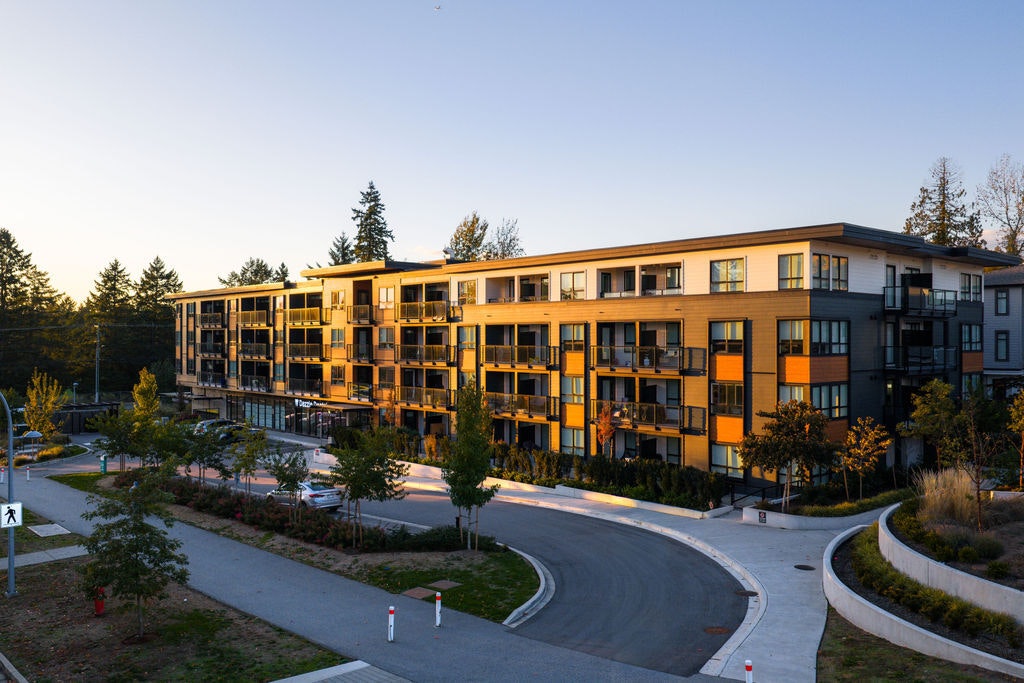 304-15215 Sitka Drive, Surrey, BC, V3S 0C1 - 16