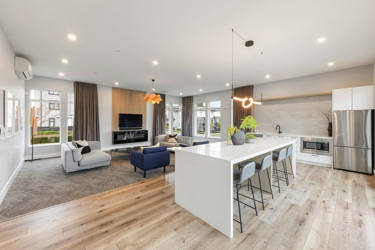 308-15215 Sitka Drive, Surrey, BC, V3S 0C1 - 10