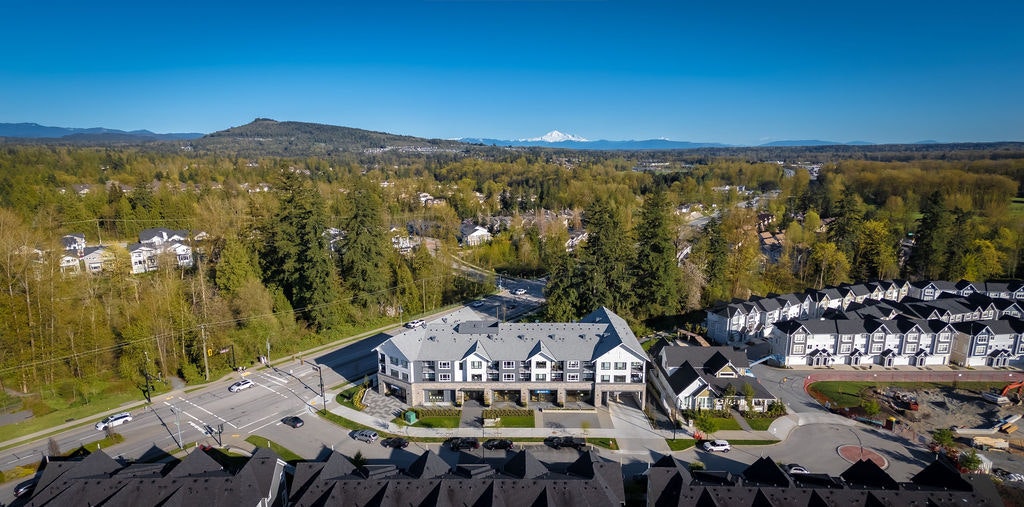 311-11300 Pazarena Place, Maple Ridge, BC, V2X 5P1 - 2