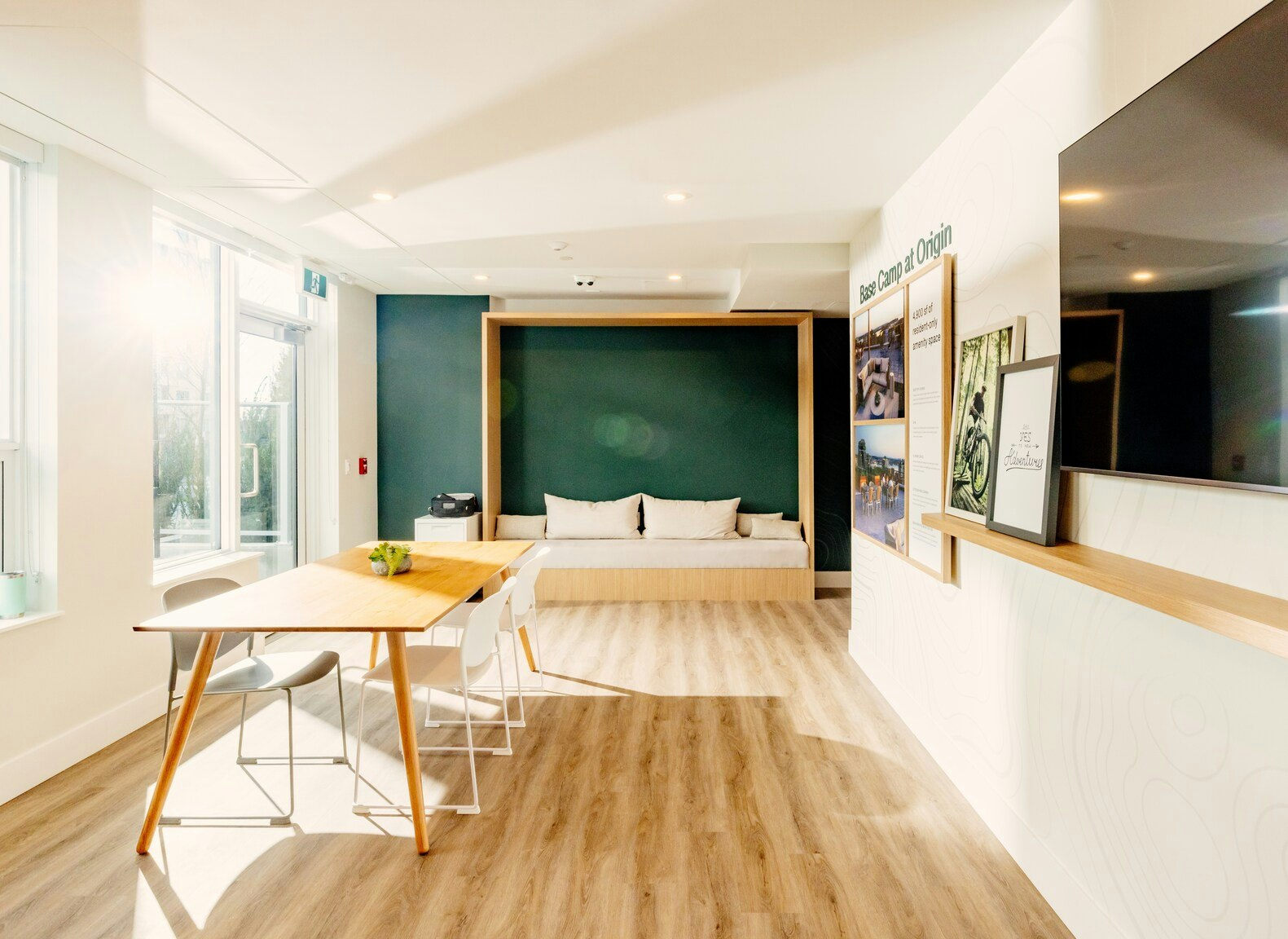401-143 E 17th Street, North Vancouver, BC, V7L 0H4 - 7