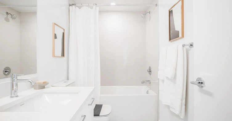 809-143 E 17th Street, North Vancouver, BC, V7L 0H4 - 19