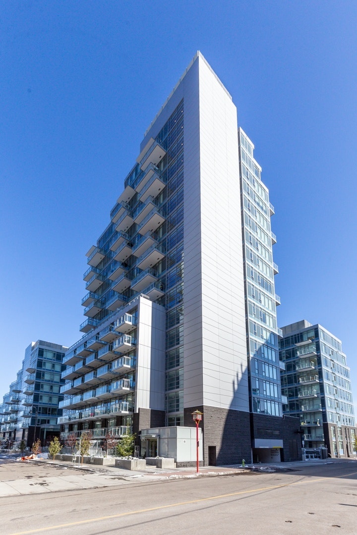 509-118 And, Calgary, AB, T2P 1L1