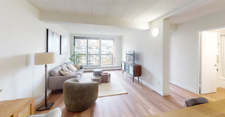 701-218 Maclaren Street, Ottawa, ON, K2P 0L7 - 5