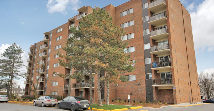 104-860 Blackthorne Avenue, Ottawa, ON, K1K 3Y7 - 10