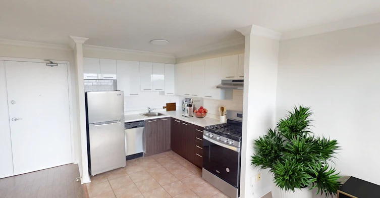 300-341 Flora Street, Ottawa, ON, K1R 5S2 - 9