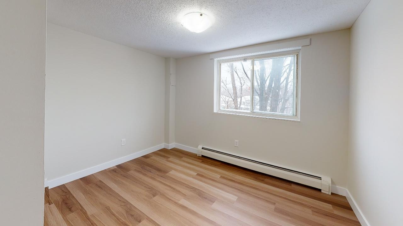02-1 Ullswater Drive, Ottawa, ON, K2H 5J1 - 9