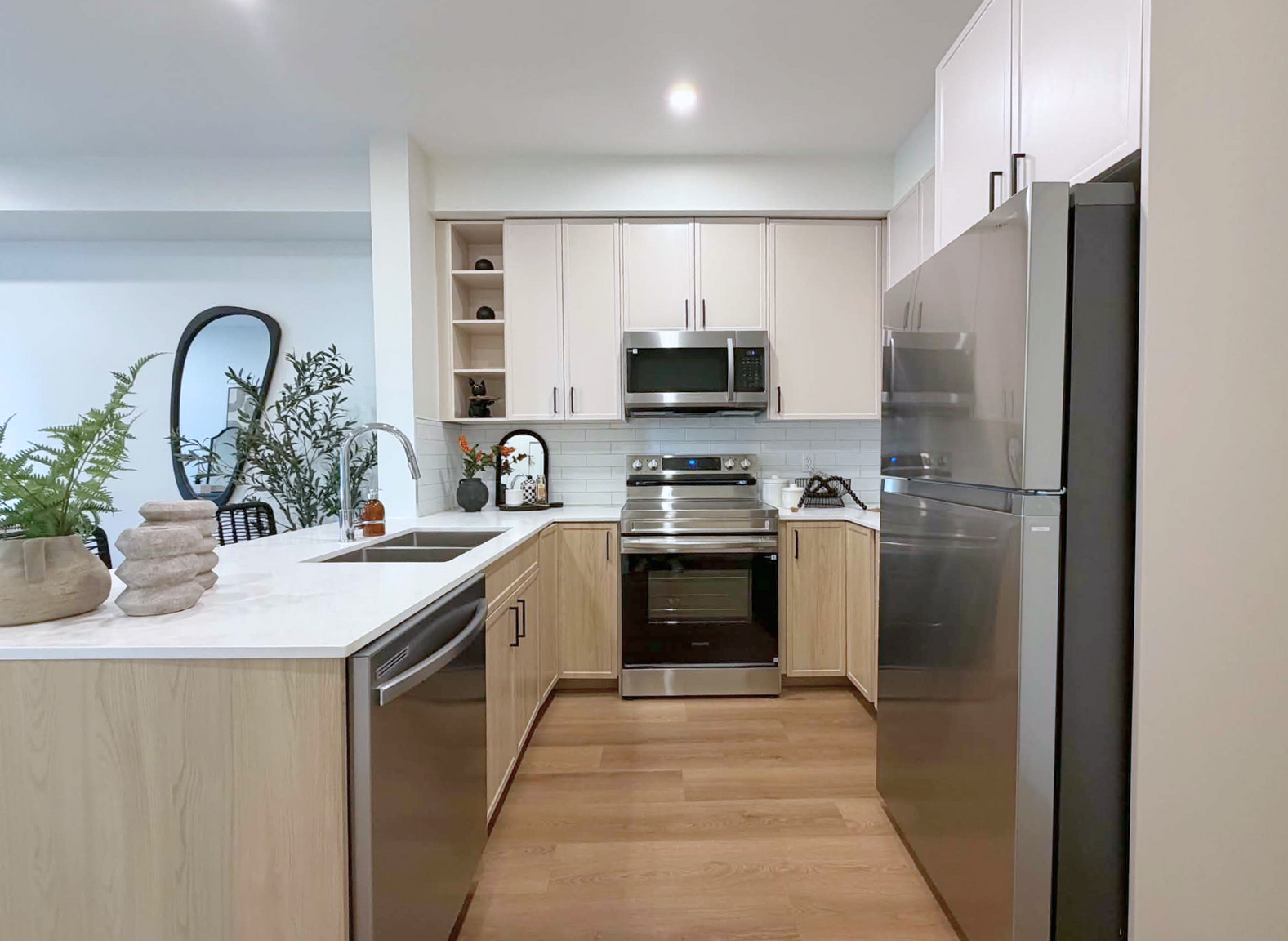 4701 32 Avenue, Beaumont, AB, T4X 0B7 - 5