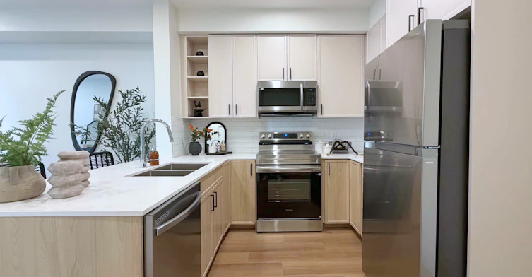 4701 32 Avenue, Beaumont, AB, T4X 0B7 - 5