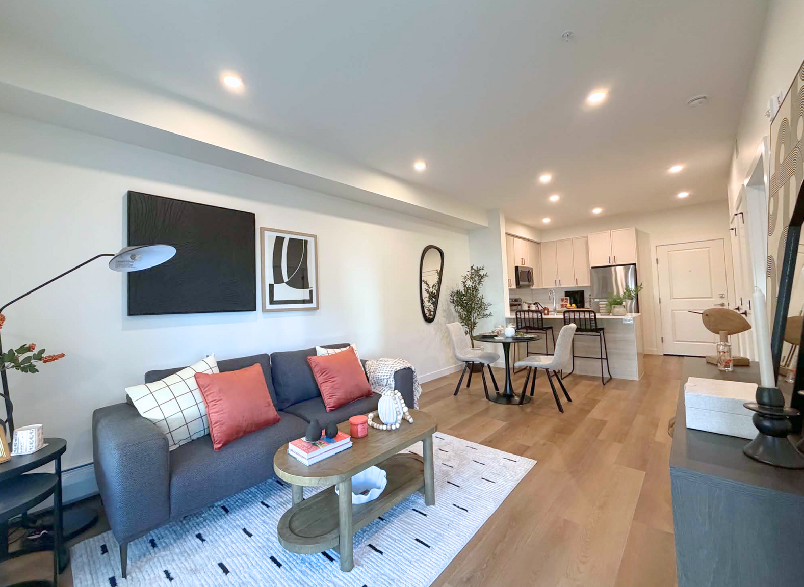 4701 32 Avenue, Beaumont, AB, T4X 0B7 - 2