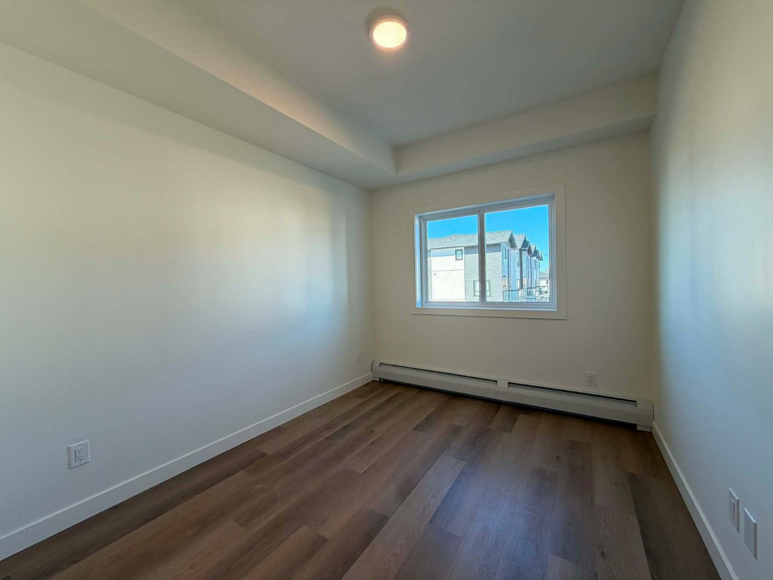 4701 32 Avenue, Beaumont, AB, T4X 0B7 - 3
