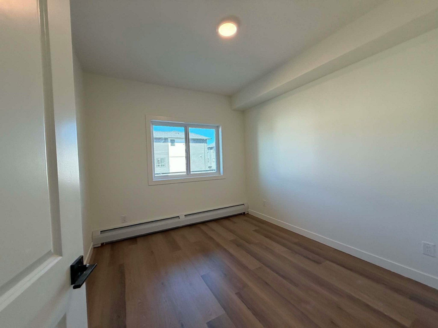 4701 32 Avenue, Beaumont, AB, T4X 0B7 - 2