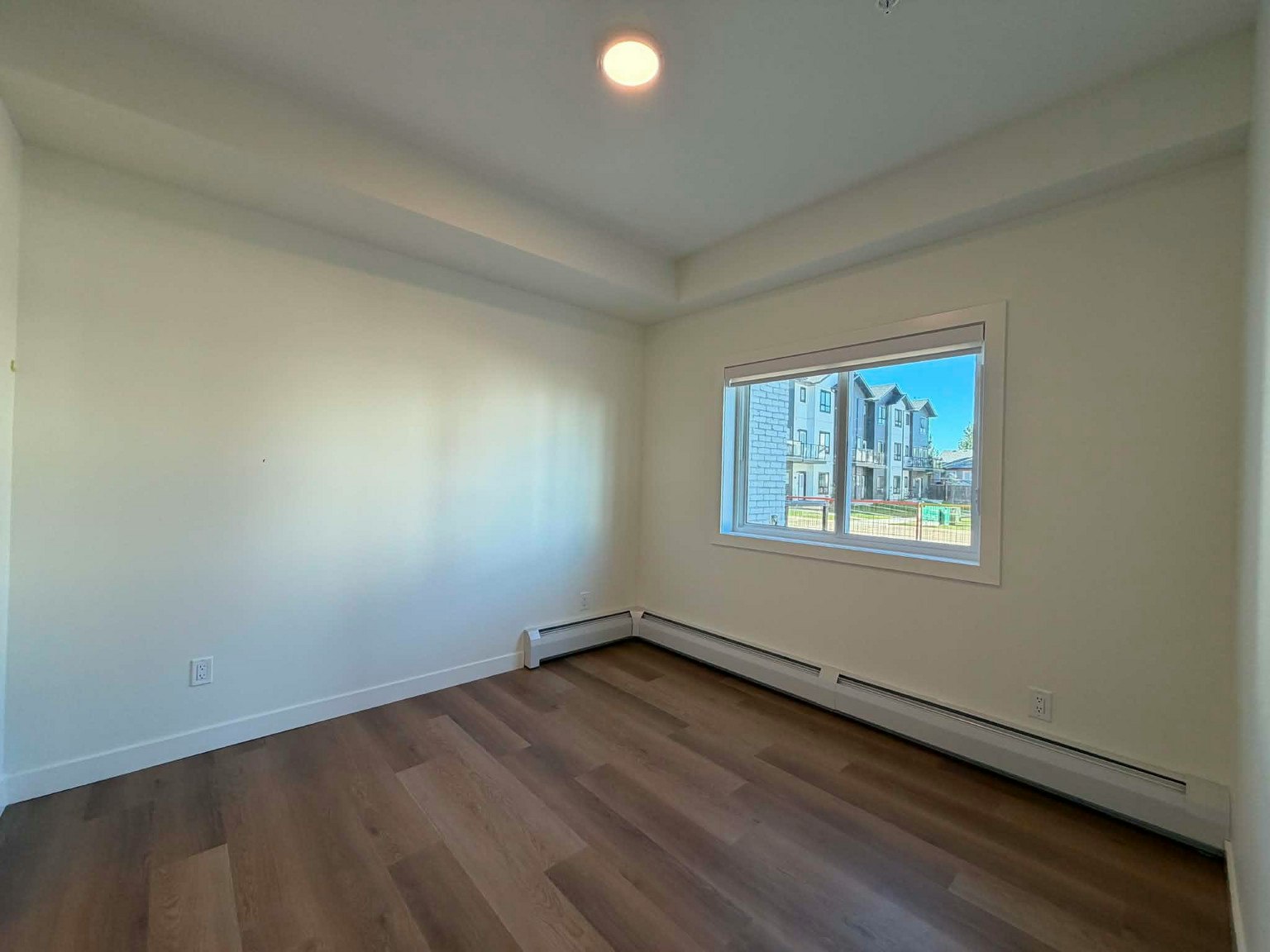 4701 32 Avenue, Beaumont, AB, T4X 0B7 - 9