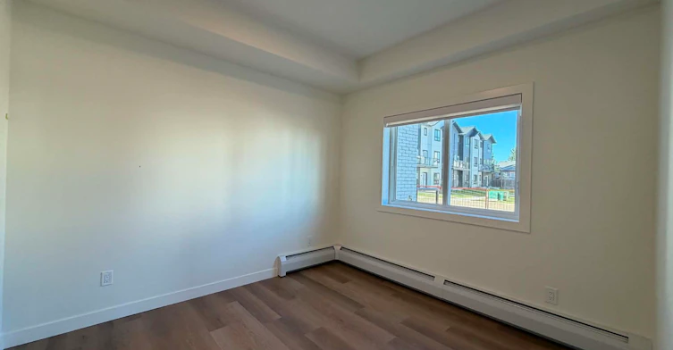 4701 32 Avenue, Beaumont, AB, T4X 0B7 - 9
