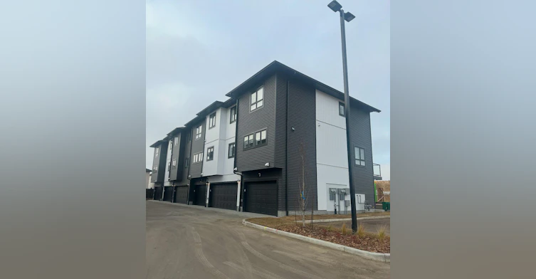 4701 32 Avenue, Beaumont, AB, T4X 0B7 - 22