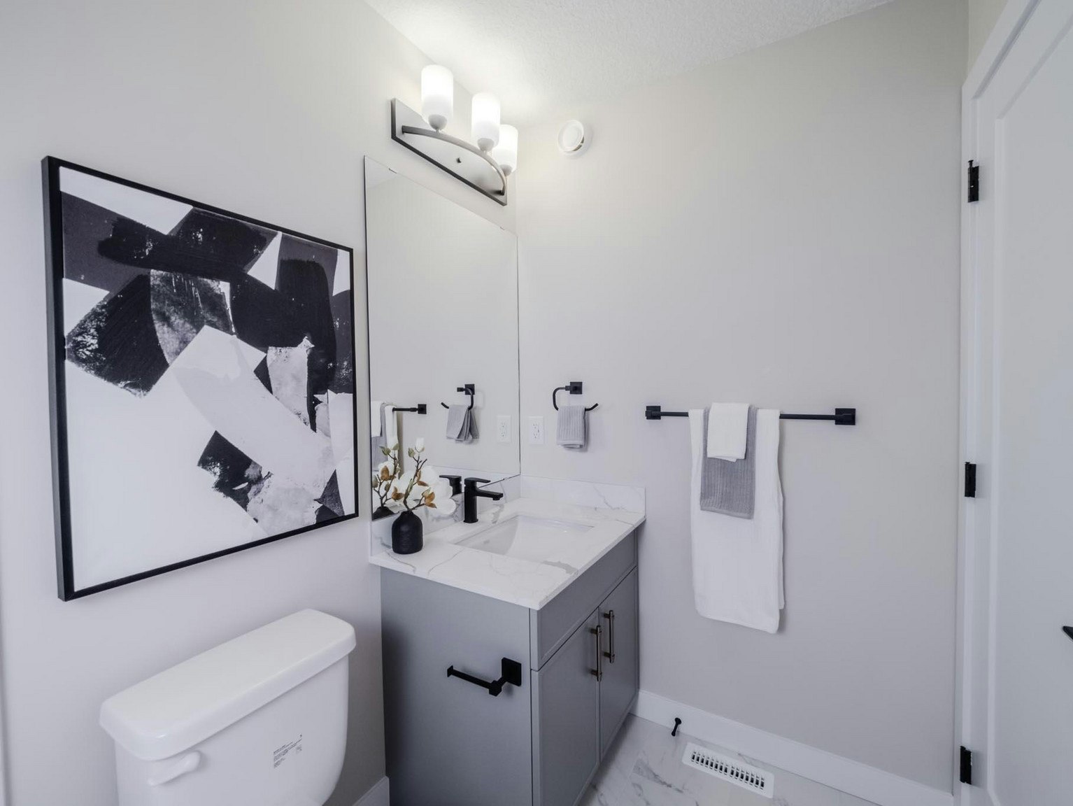 4701 32 Avenue, Beaumont, AB, T4X 0B7 - 13