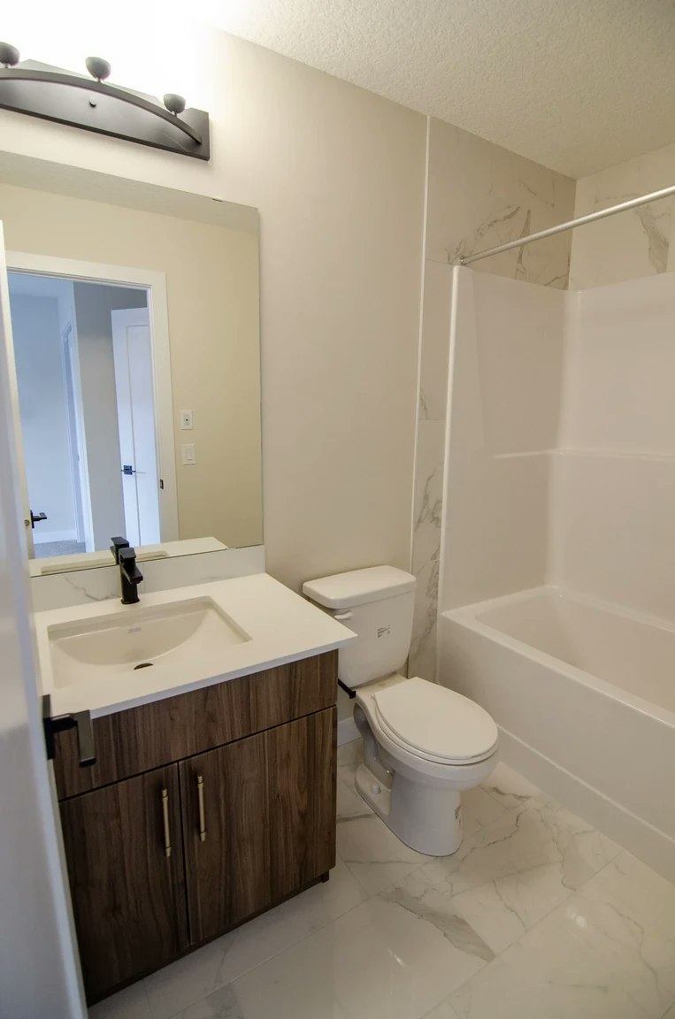 4701 32 Avenue, Beaumont, AB, T4X 0B7 - 20
