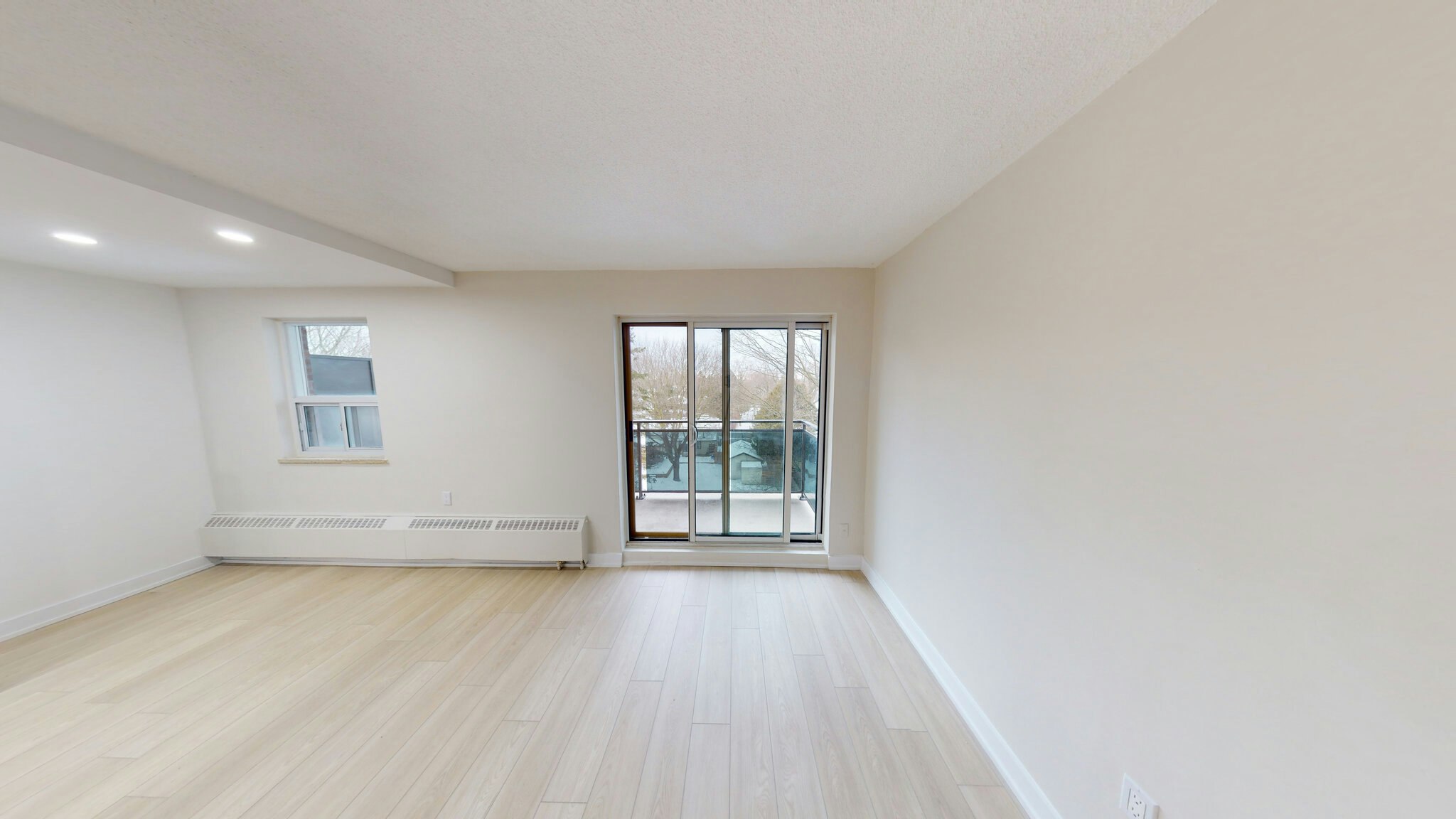 510-67 Church, Ajax, ON, L1S 6A8 - 6