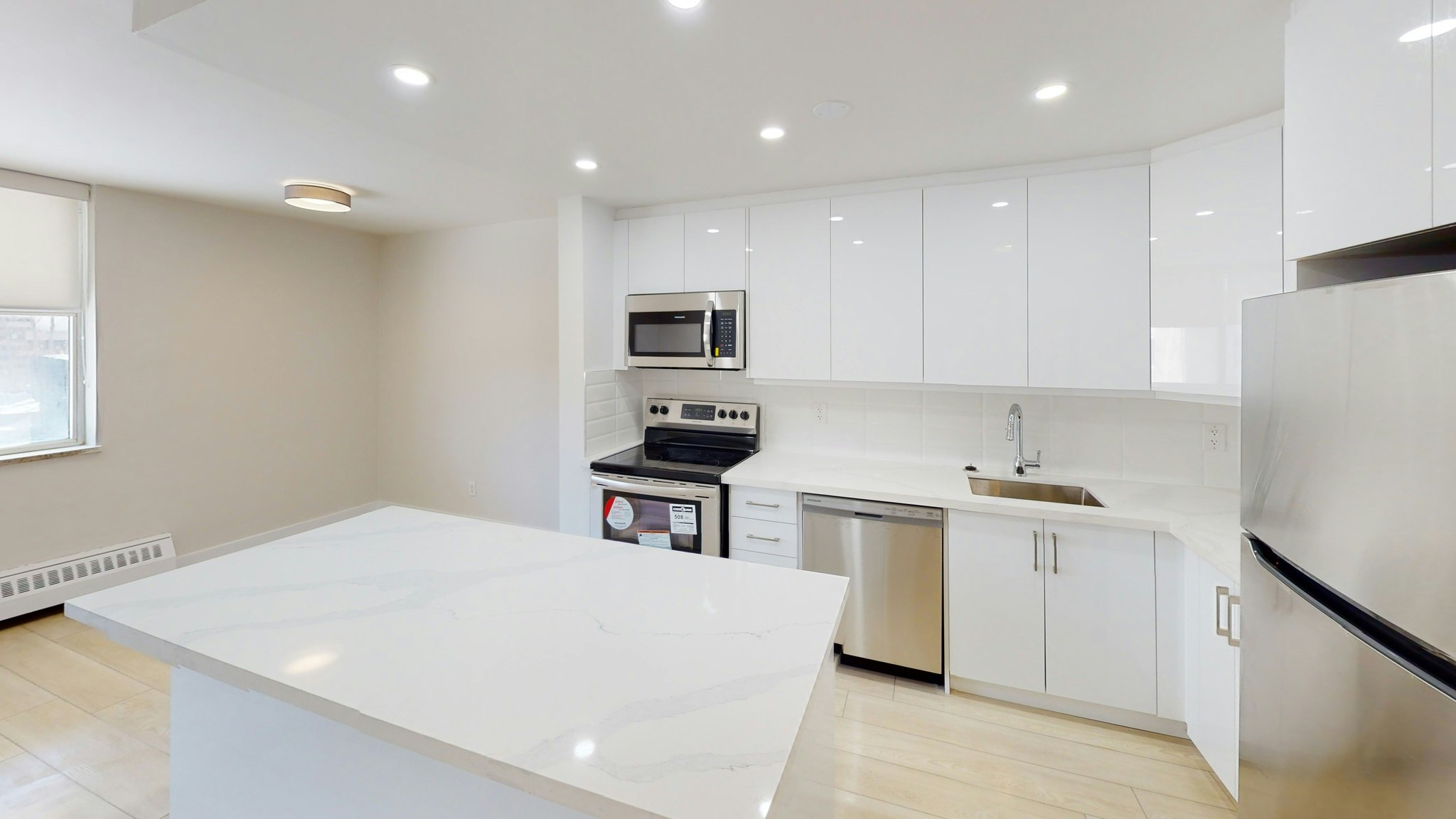 0603-2304 Weston Road, Toronto, ON, M9N 1Z8 - 3