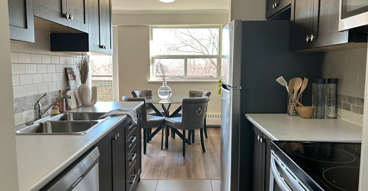 XXX1-2386 New Street, Burlington, ON, L7R 1J8 - 3