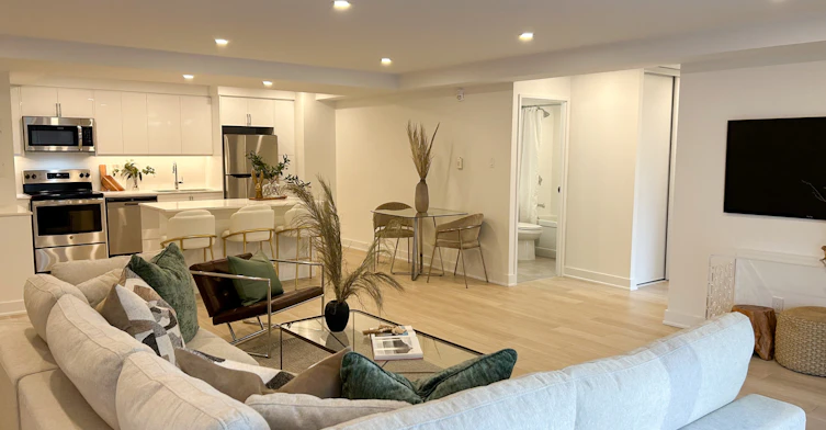 1105-5220 Lakeshore, Burlington, ON, L7L 1C6 - 3