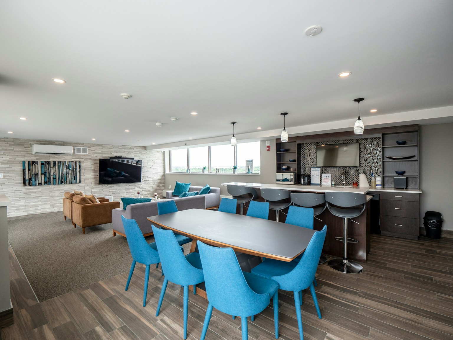 1105-5220 Lakeshore, Burlington, ON, L7L 1C6 - 8