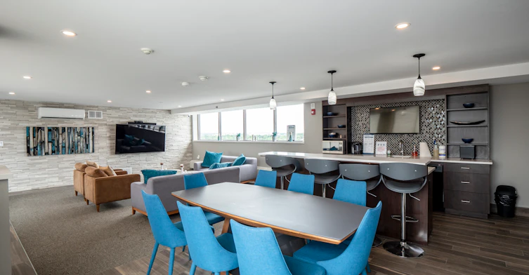 1105-5220 Lakeshore, Burlington, ON, L7L 1C6 - 8