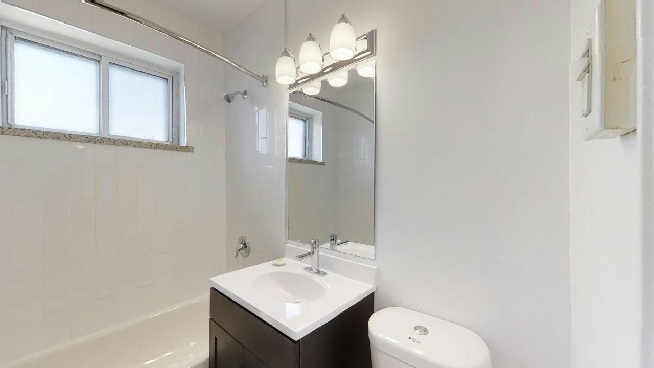 405-157 Pearl Street, Hamilton, ON, L8P 3X7 - 3
