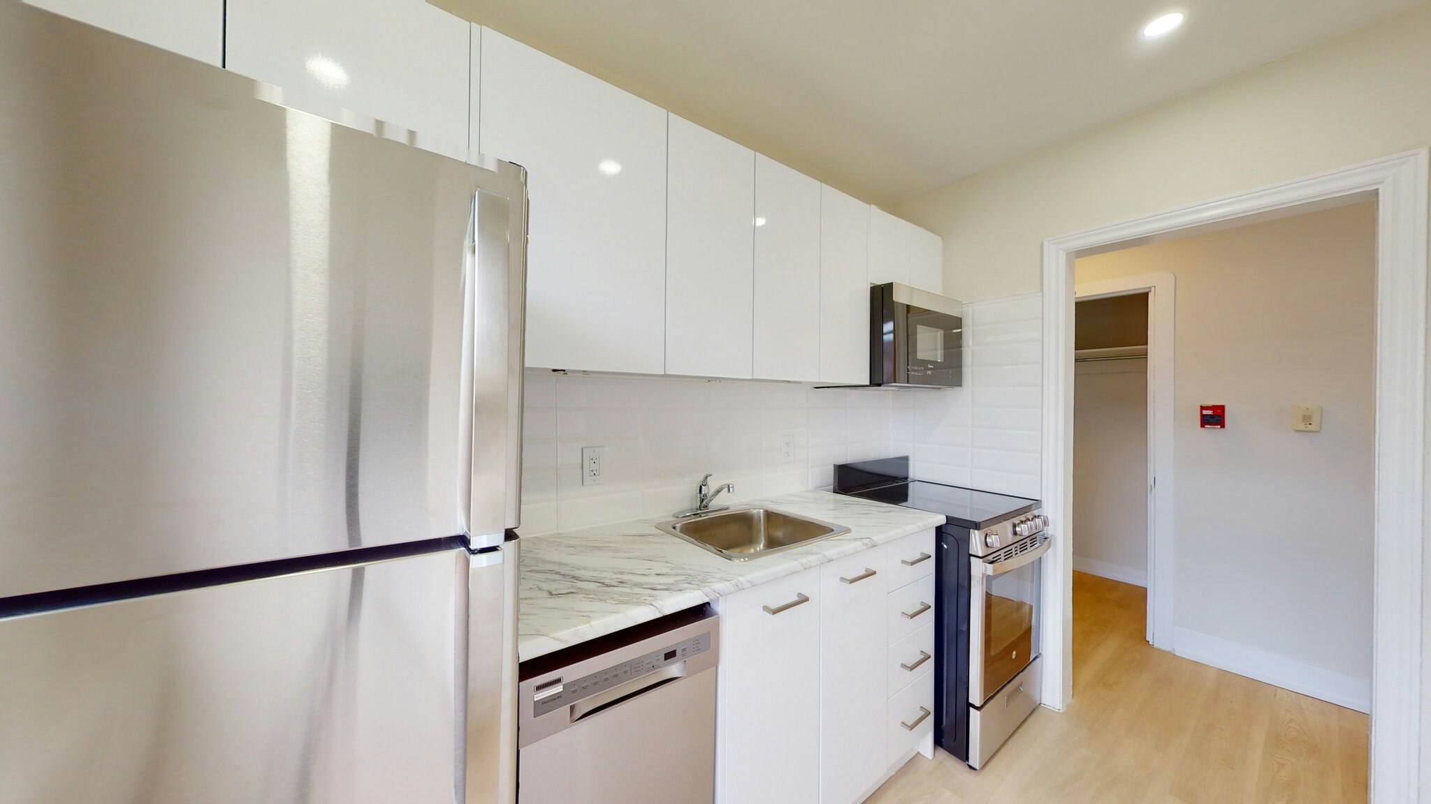 N3-775  Concession, Hamilton, ON, L8V 1C4 - 2