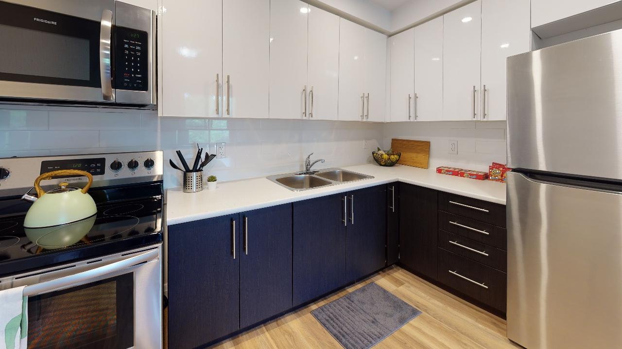 0406-100 Silvercreek Parkway North, Guelph, ON, N1H 7H6 - 4