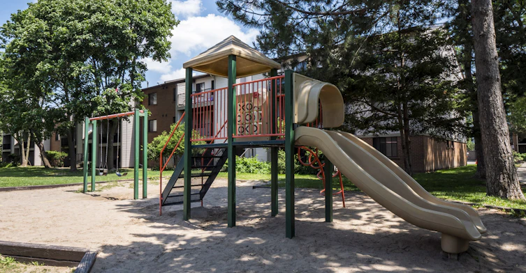 1733-6599 Glen Erin Drive, Mississauga, ON, L5N 2X3 - 9