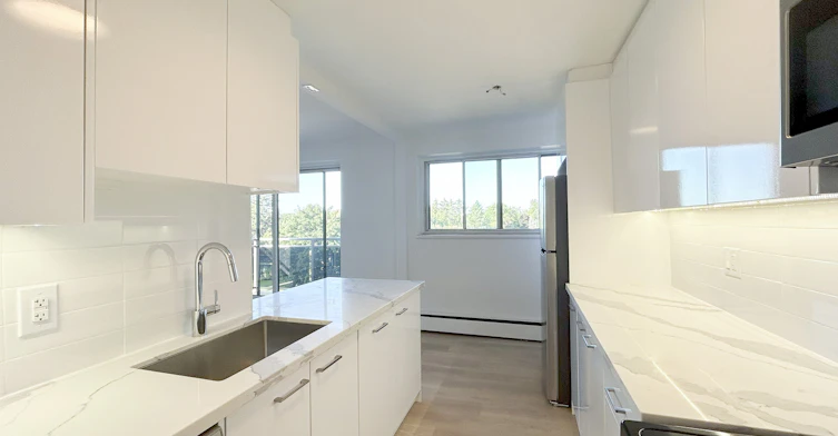 204-700 Ross Street, Burlington, ON, L7S 1S2 - 4