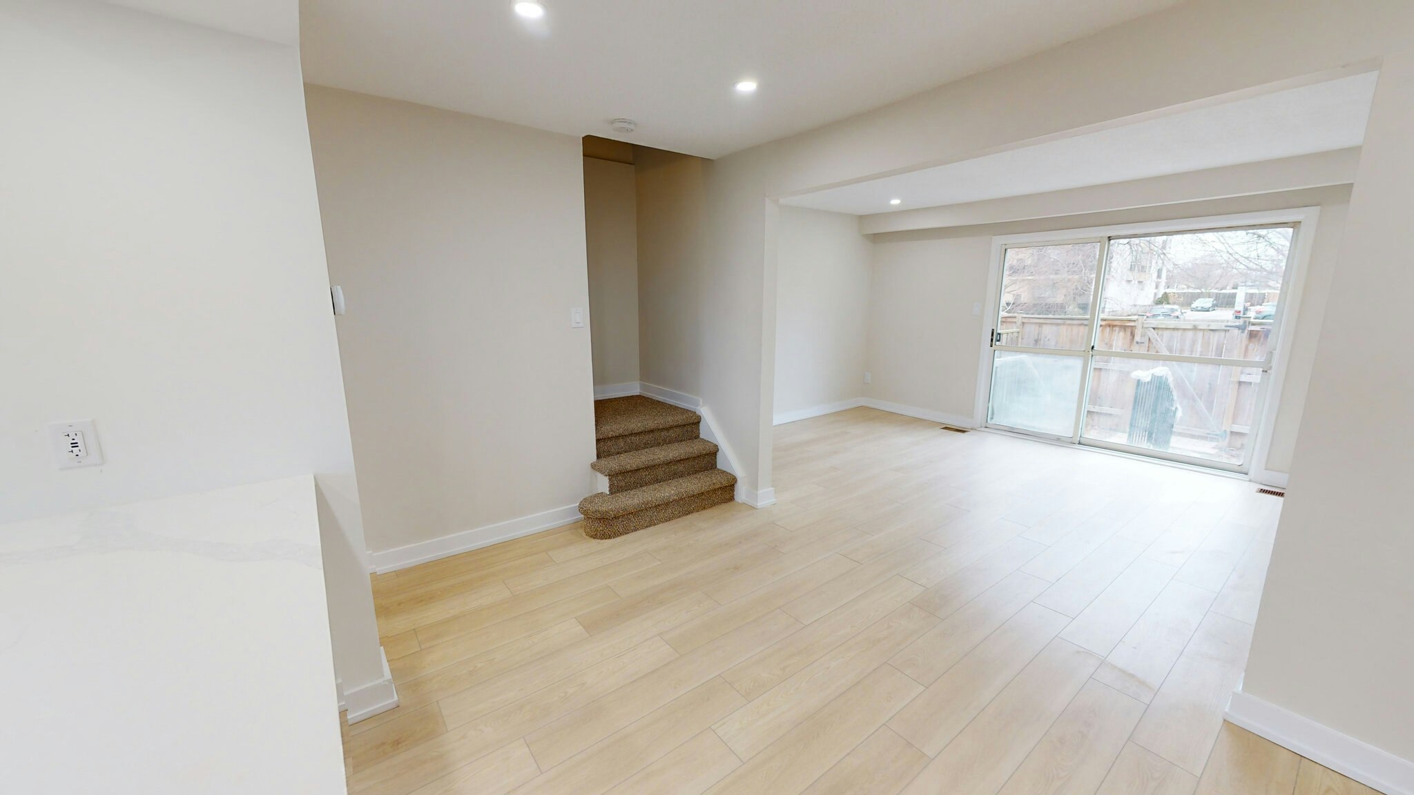 0406-25 Tindale Court, Hamilton, ON, L8K 6C8 - 4