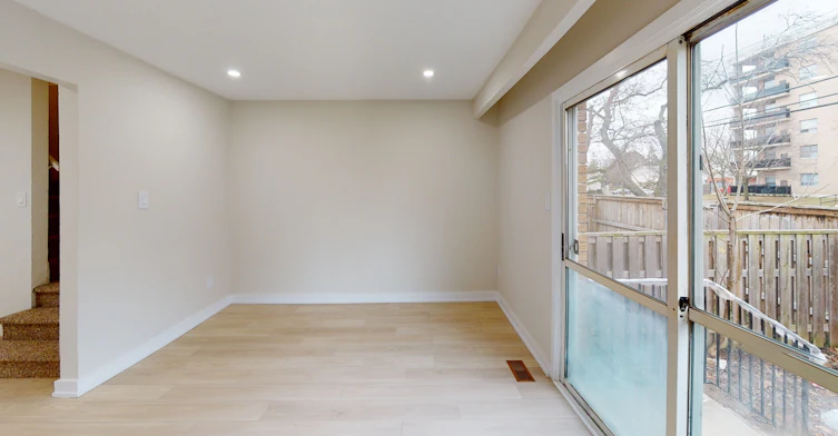 0104-25 Tindale Court, Hamilton, ON, L8K 6C8 - 5