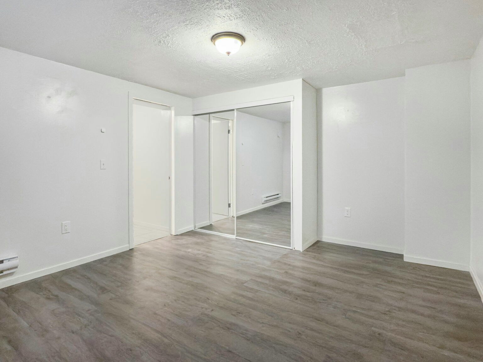 Lower-63 Woodglen Close Southwest, Calgary, AB, T2W 4M9 - 6
