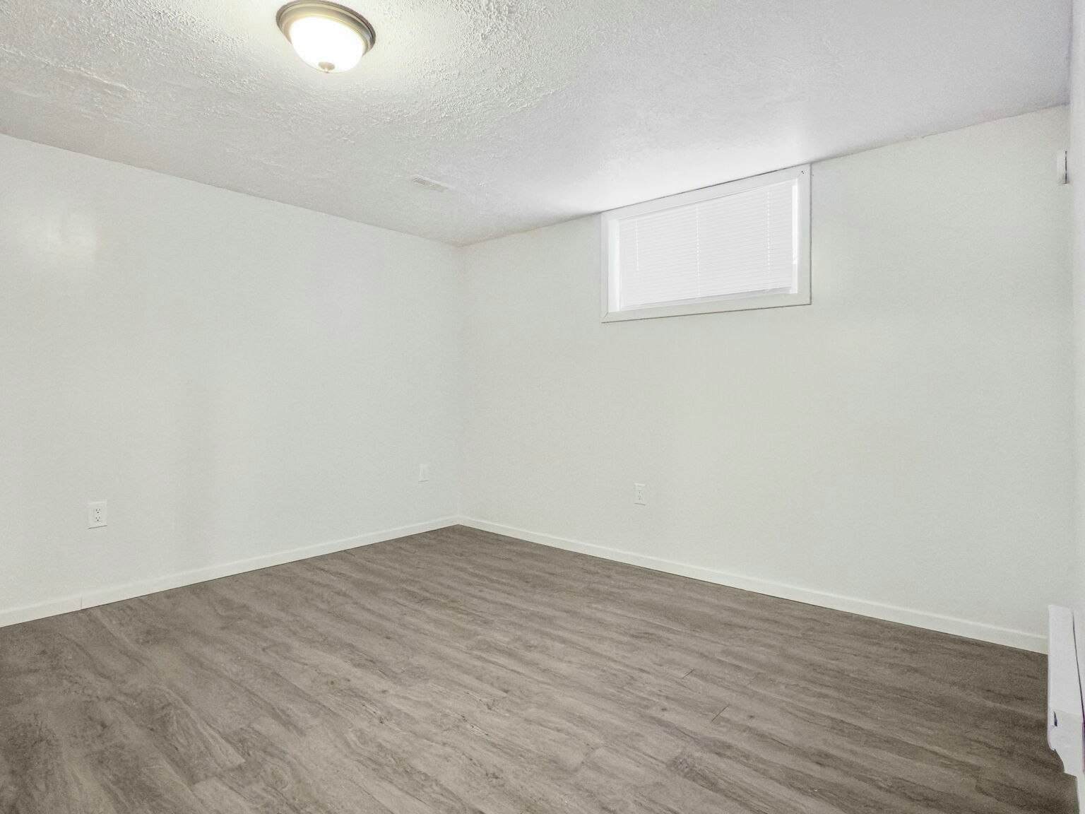 Lower-63 Woodglen Close Southwest, Calgary, AB, T2W 4M9 - 7