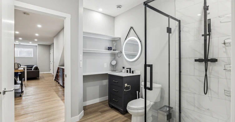 Lower-7136 34 Avenue Northwest, Calgary, AB, T3B 1N3 - 13