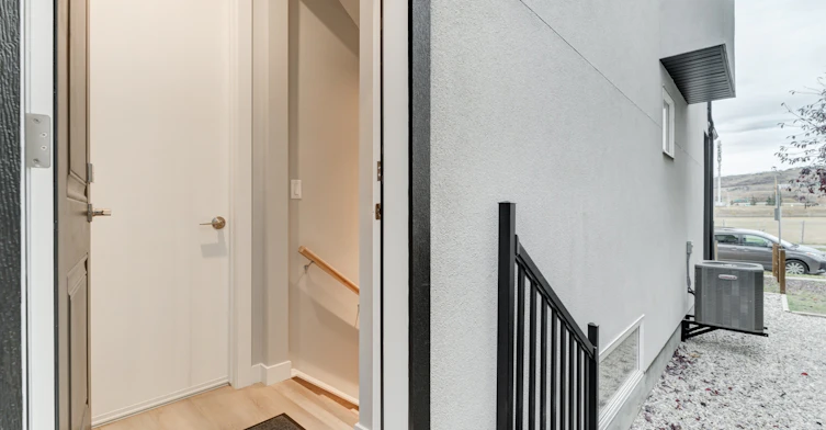 Lower-7136 34 Avenue Northwest, Calgary, AB, T3B 1N3 - 22