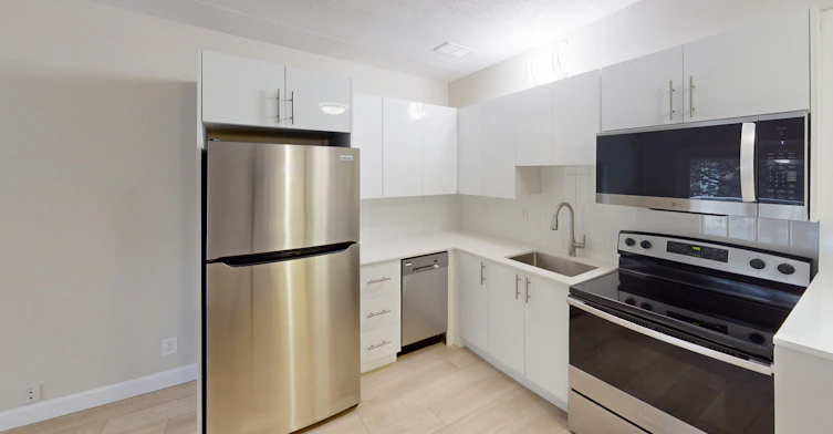 348Z-15-348 Zephyr Avenue, Ottawa, ON, K2B 5Z9